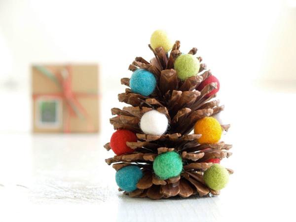 Best DIY　Christmas Ideas With Pinecone